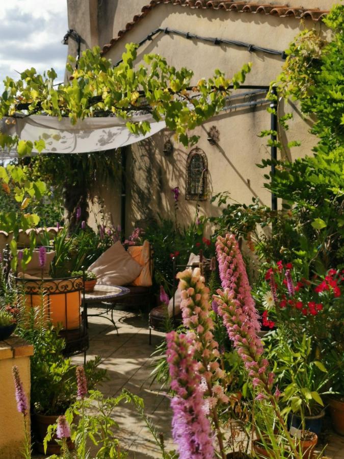 'Quelle Belle Vue' Chambre D'Hote Confolens Esterno foto